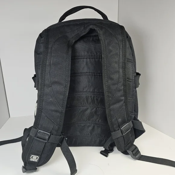 OGIO Atiba Mini Camera Backpack - Picture 5 of 11